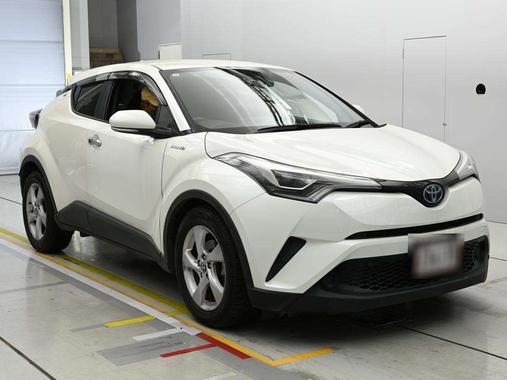 TOYOTA C-HR