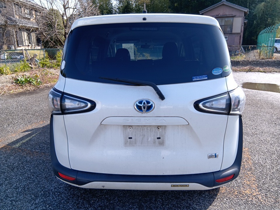 TOYOTA SIENTA