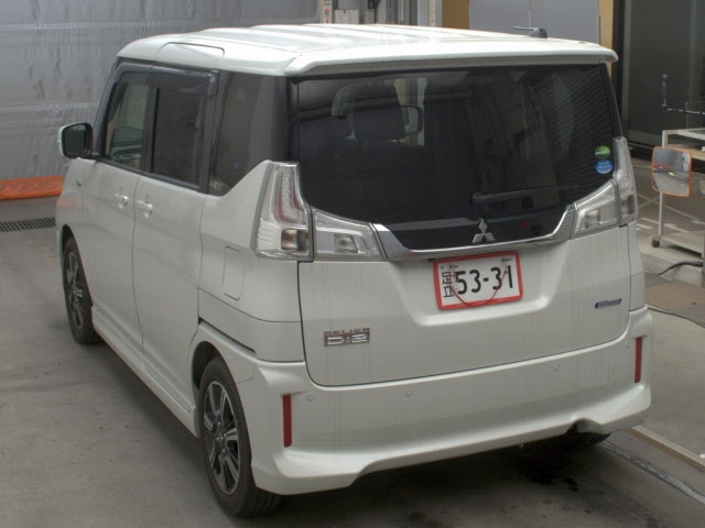 MITSUBISHI DELICA D:2