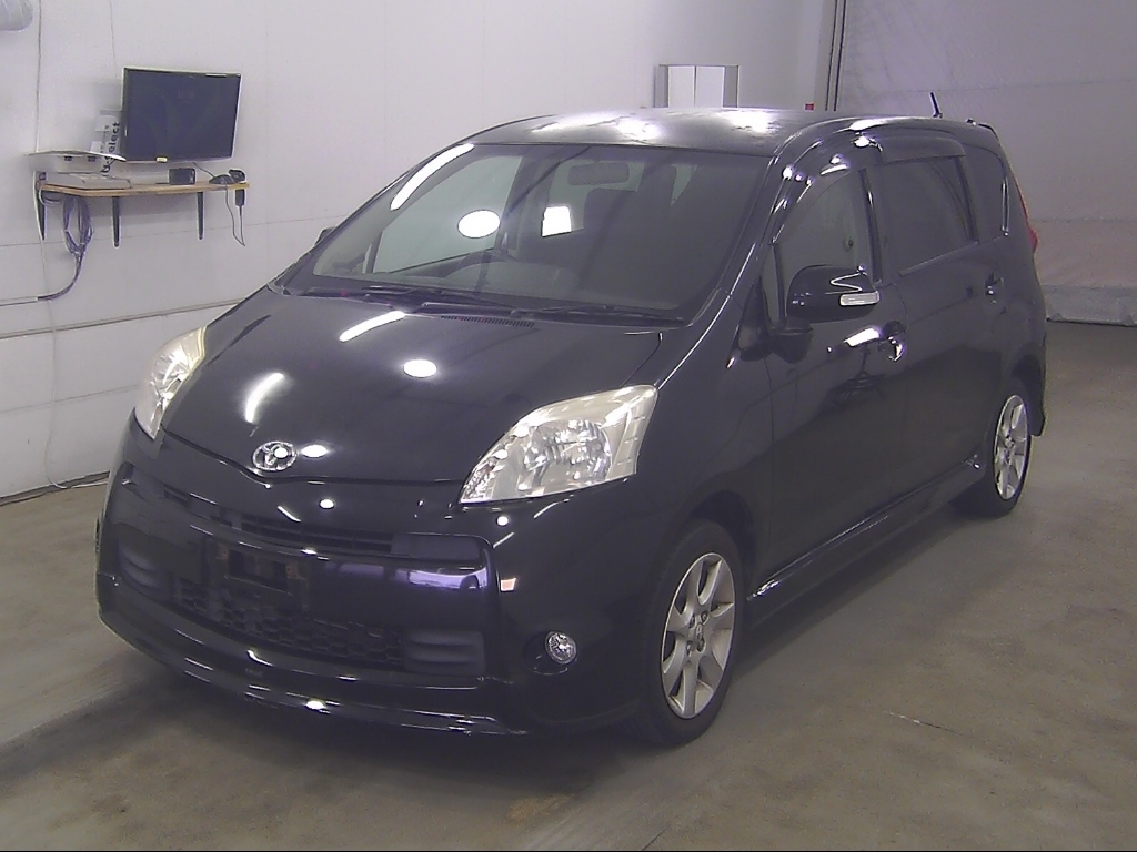 TOYOTA PASSO SETTE