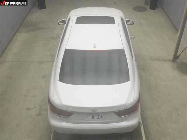 LEXUS LS460