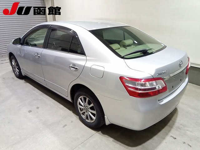 TOYOTA PREMIO
