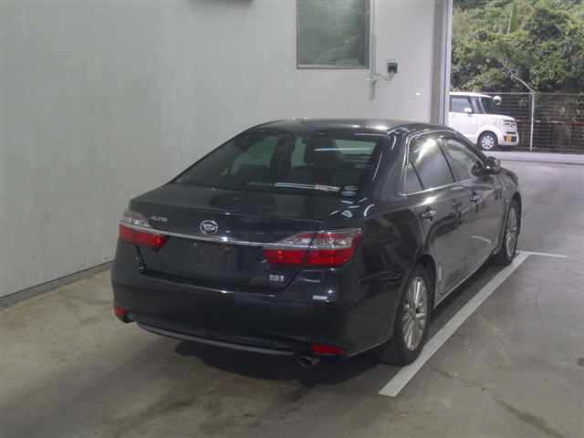 DAIHATSU ALTIS