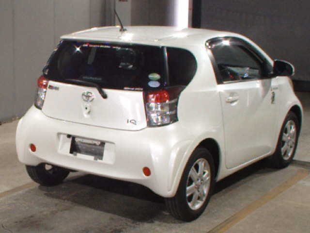 TOYOTA IQ