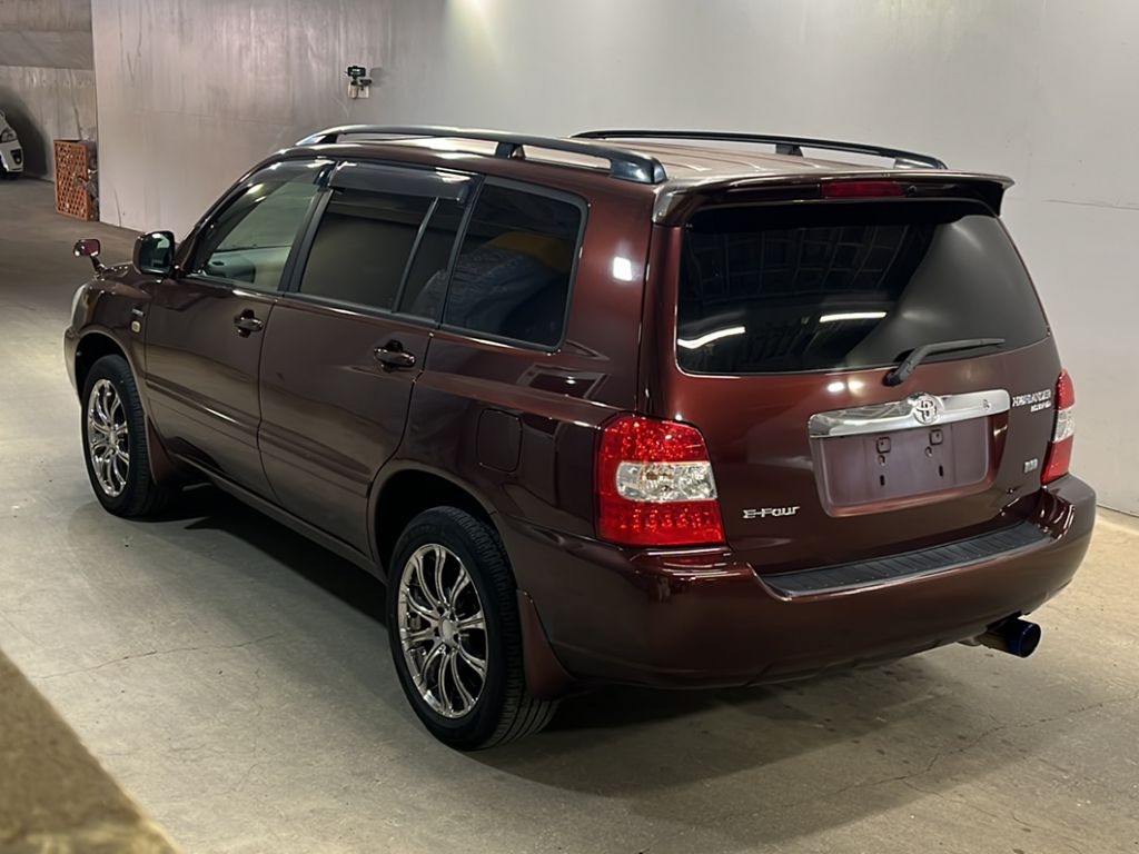 TOYOTA KLUGER V