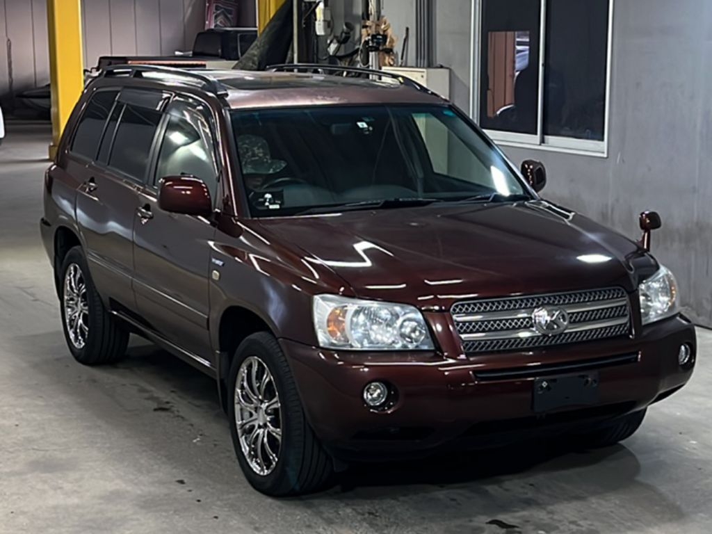 TOYOTA KLUGER V