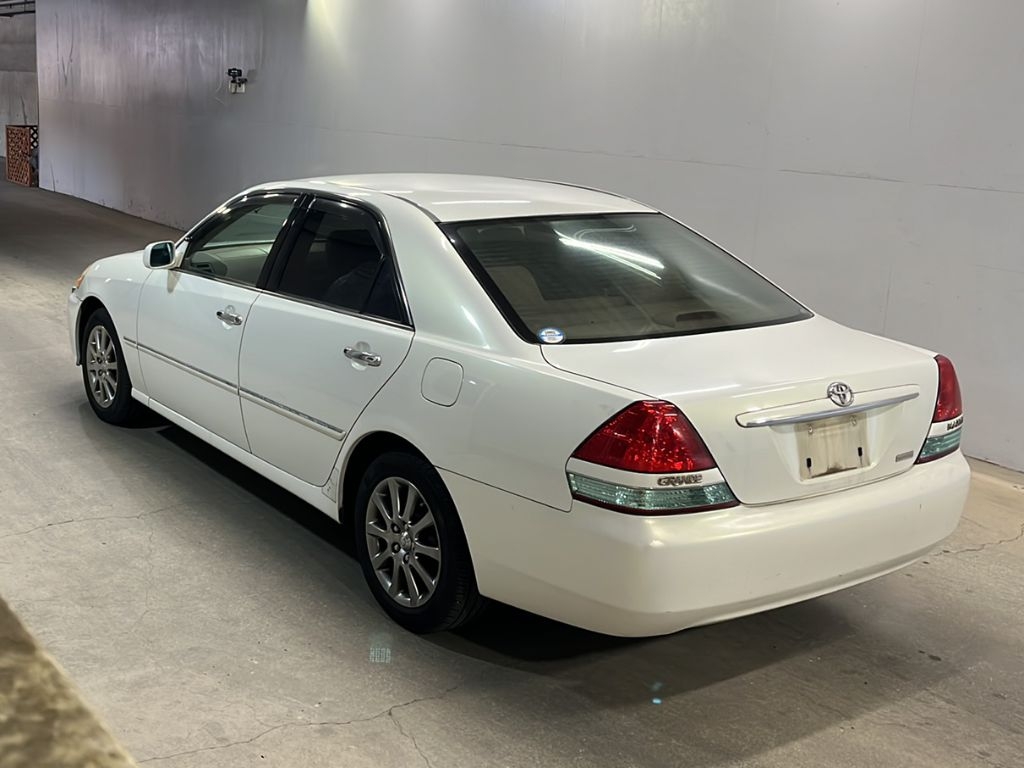 TOYOTA MARK II