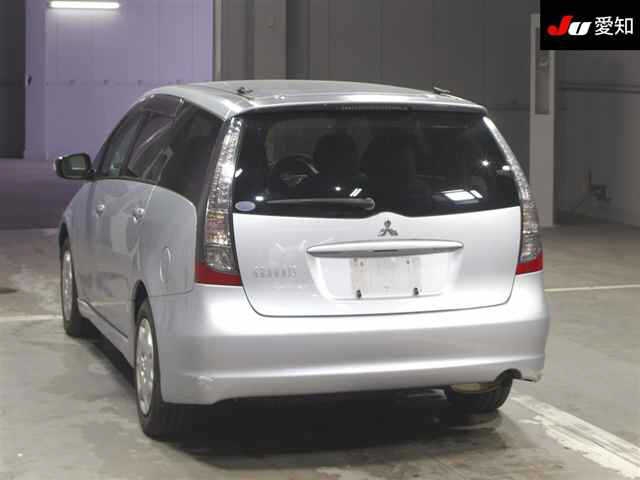 MITSUBISHI GRANDIS