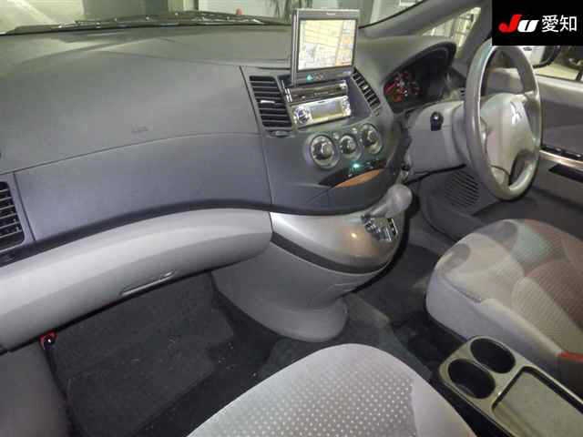 MITSUBISHI GRANDIS