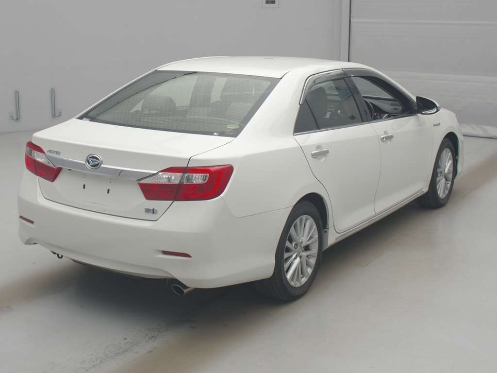 DAIHATSU ALTIS