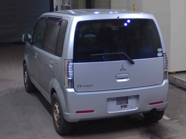 MITSUBISHI EK WAGON