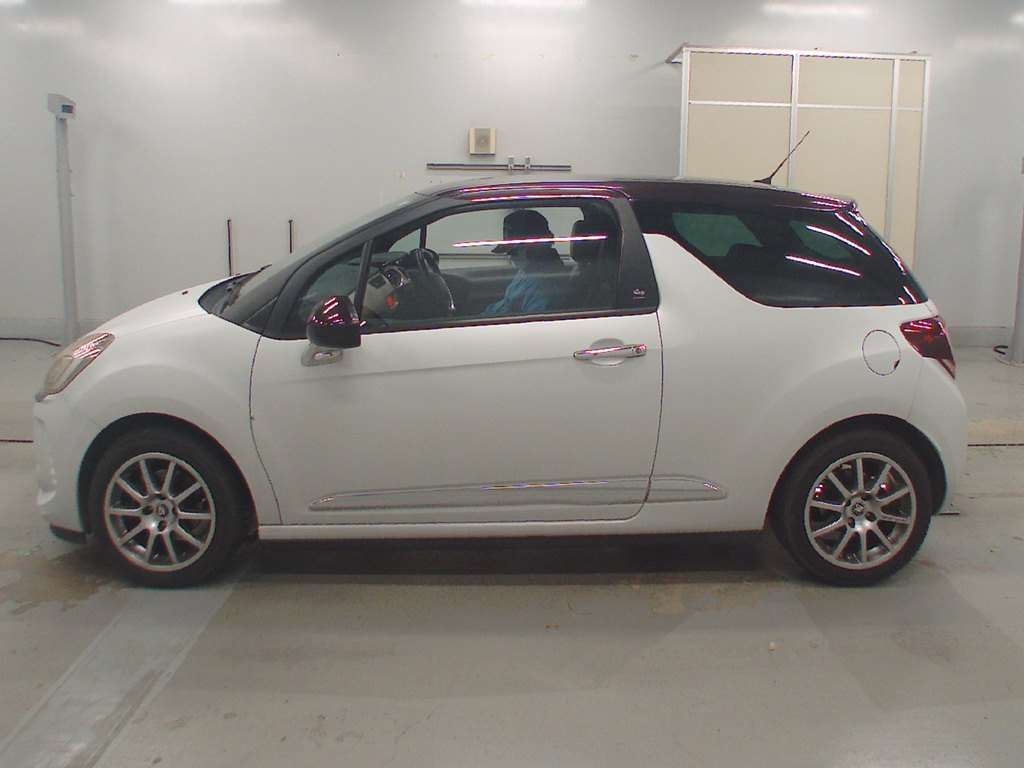 CITROEN DS3