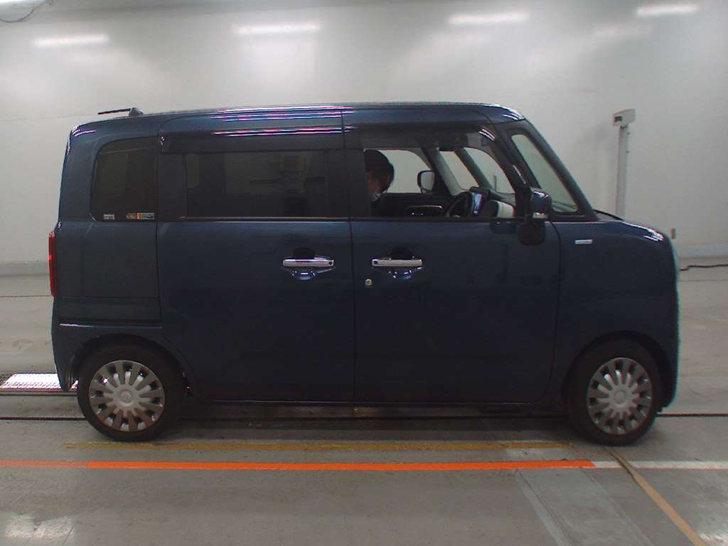 SUZUKI WAGON R SMILE
