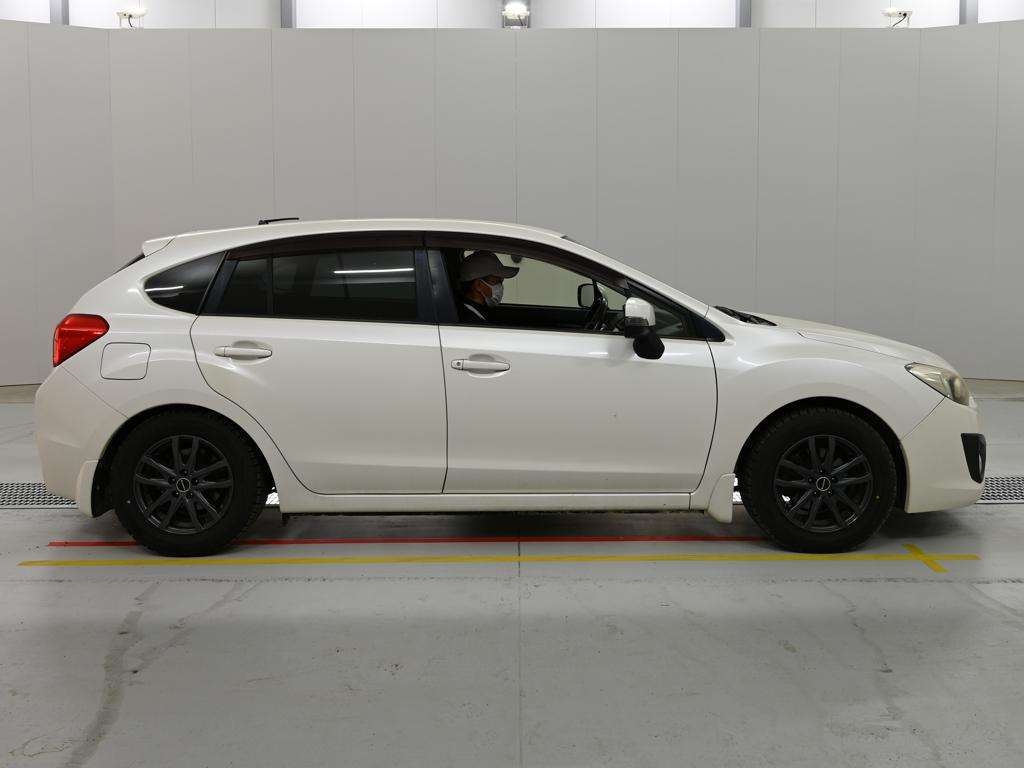 SUBARU IMPREZA