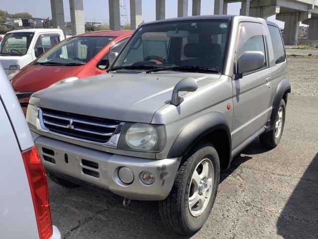 MITSUBISHI PAJERO MINI