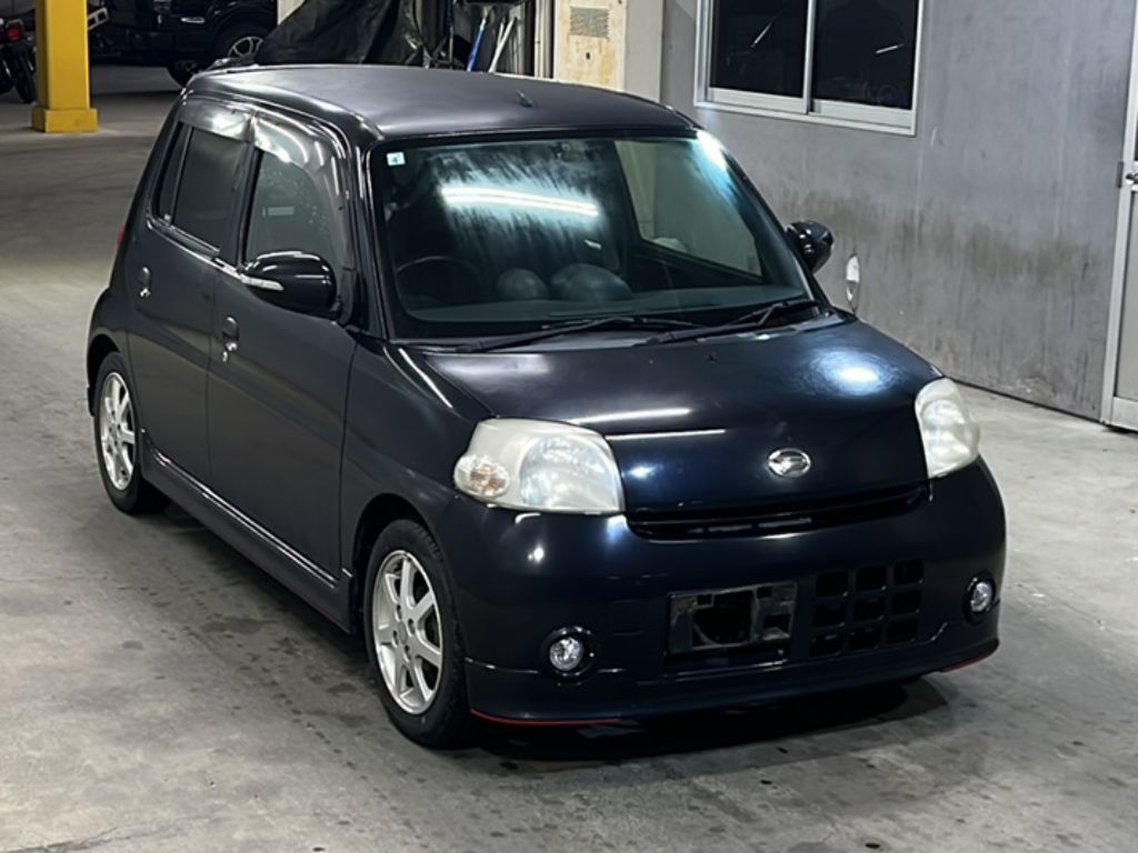 DAIHATSU ESSE
