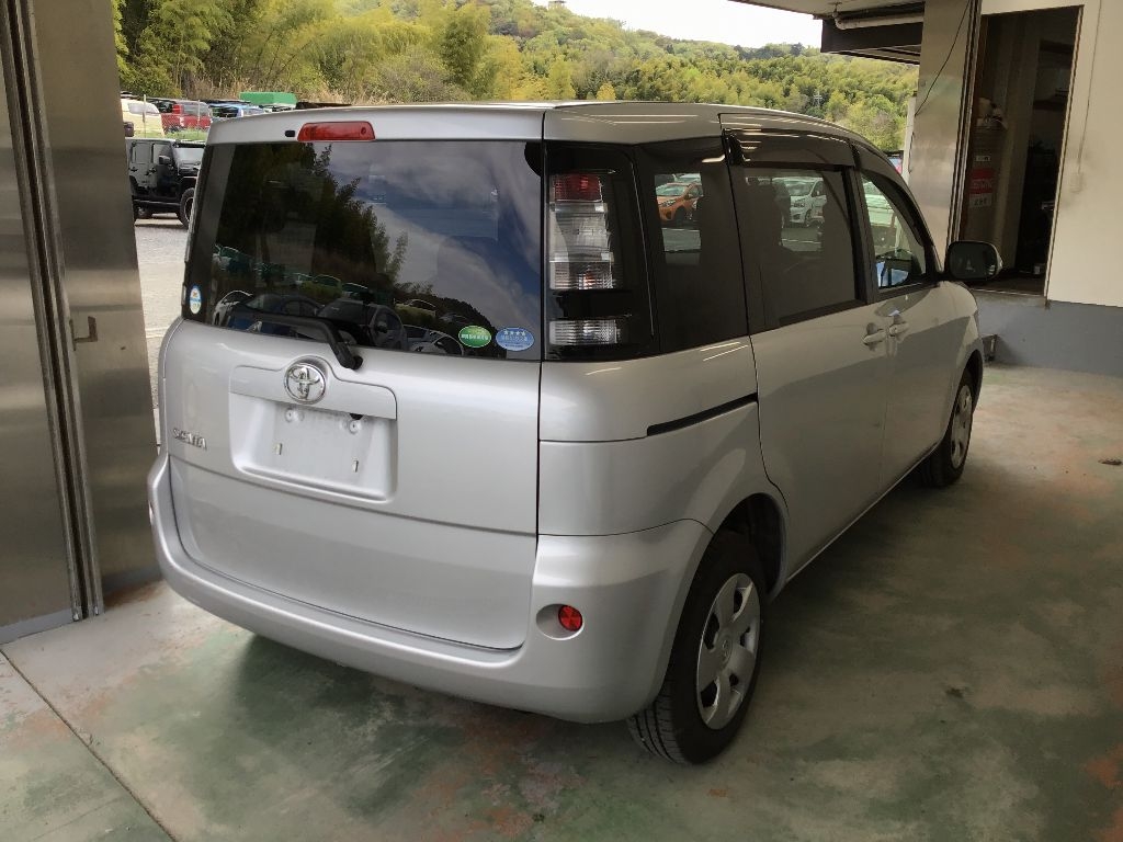 TOYOTA SIENTA