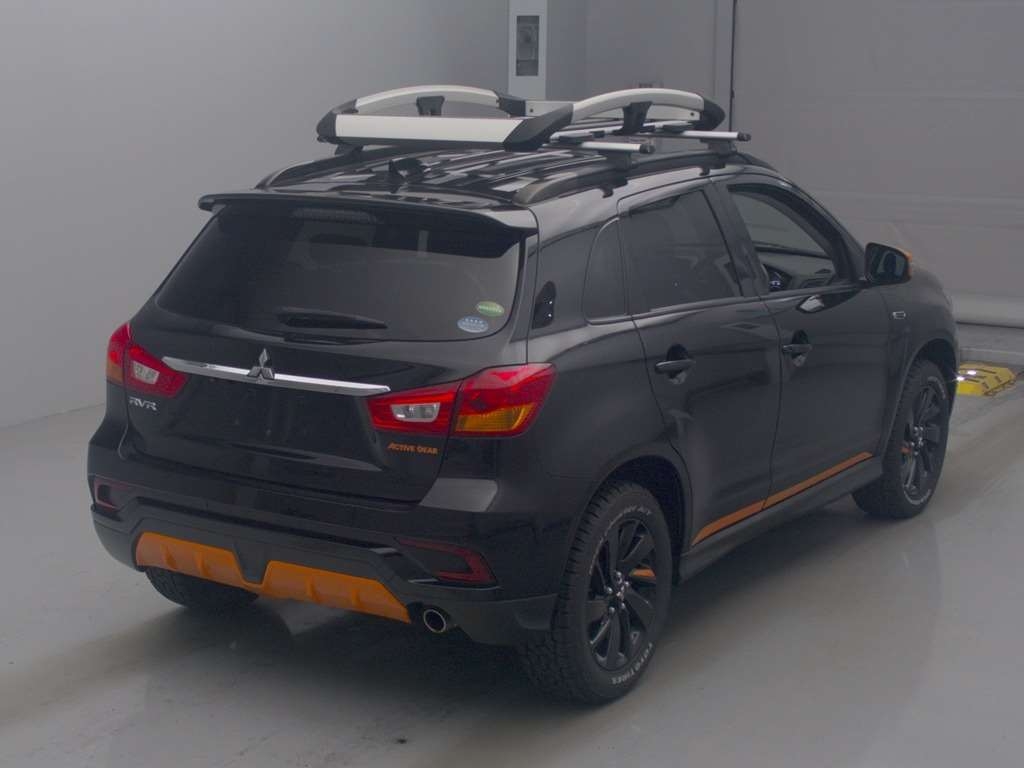 MITSUBISHI RVR