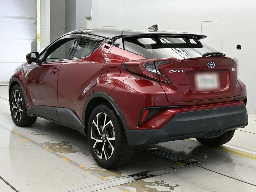 TOYOTA C-HR