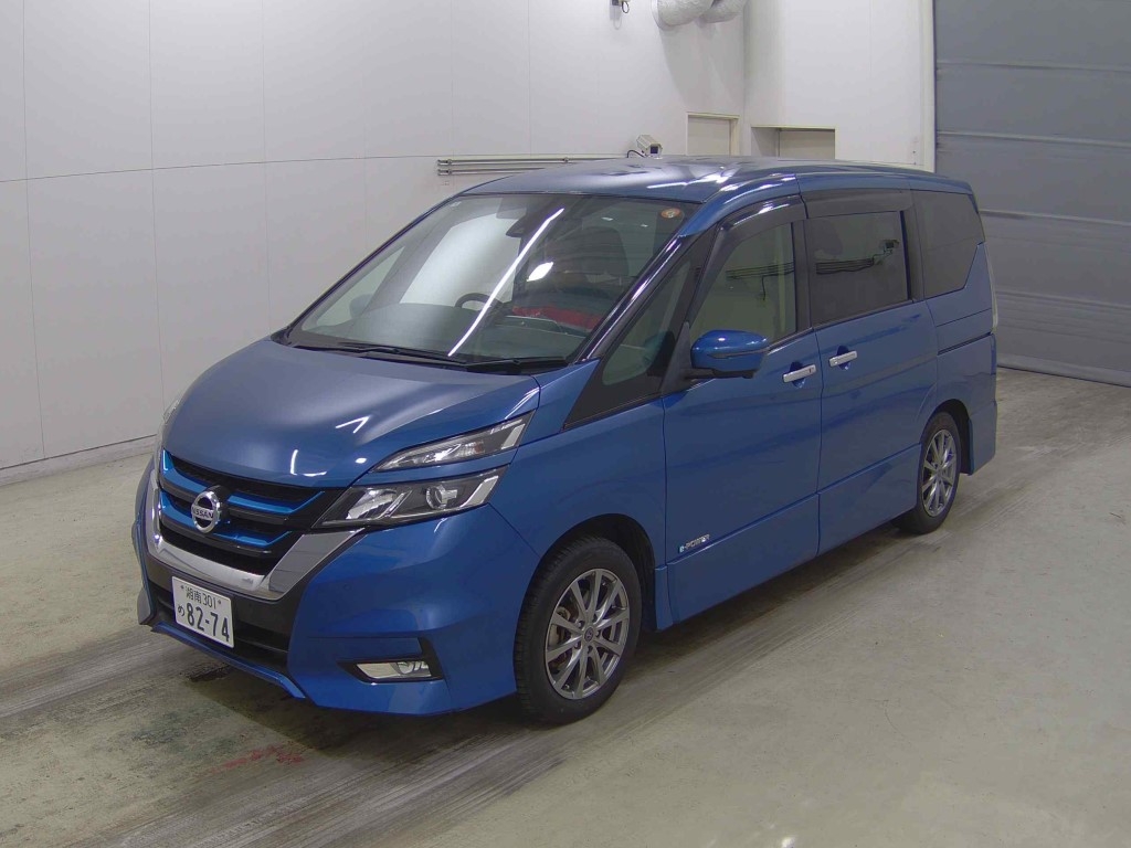 NISSAN SERENA