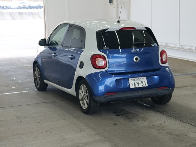 SMART FORFOUR