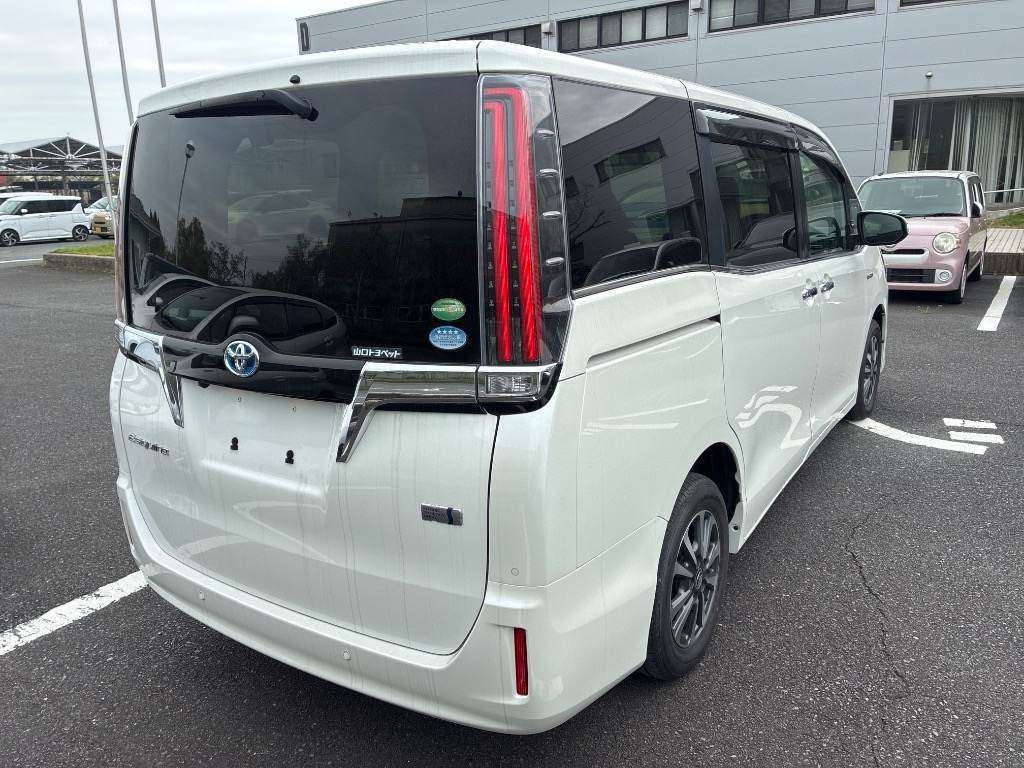 TOYOTA ESQUIRE