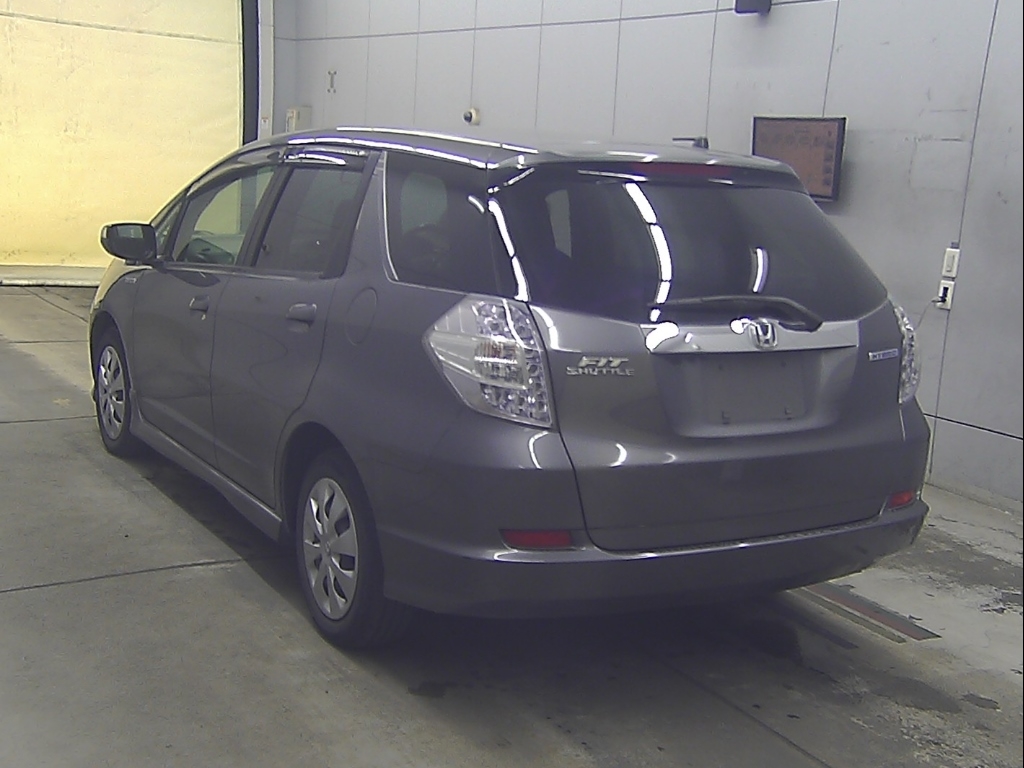 HONDA FIT SHUTTLE