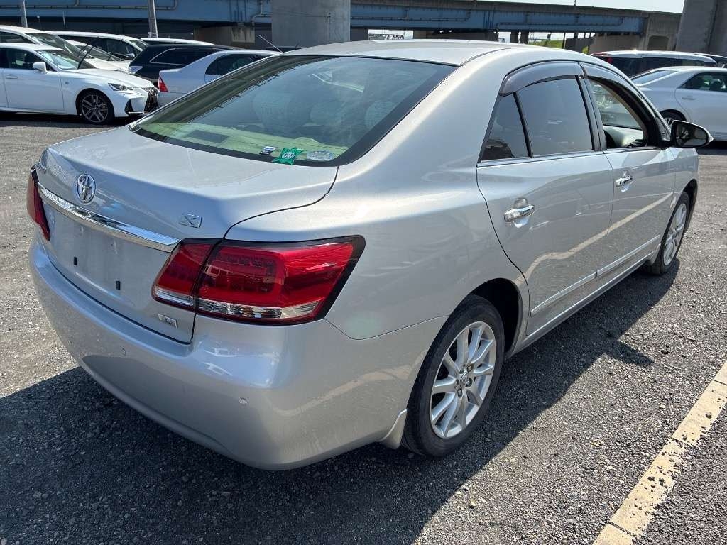TOYOTA PREMIO