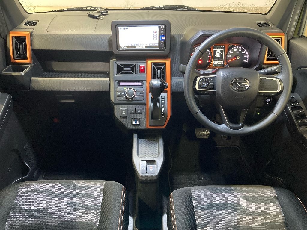 DAIHATSU TAFT