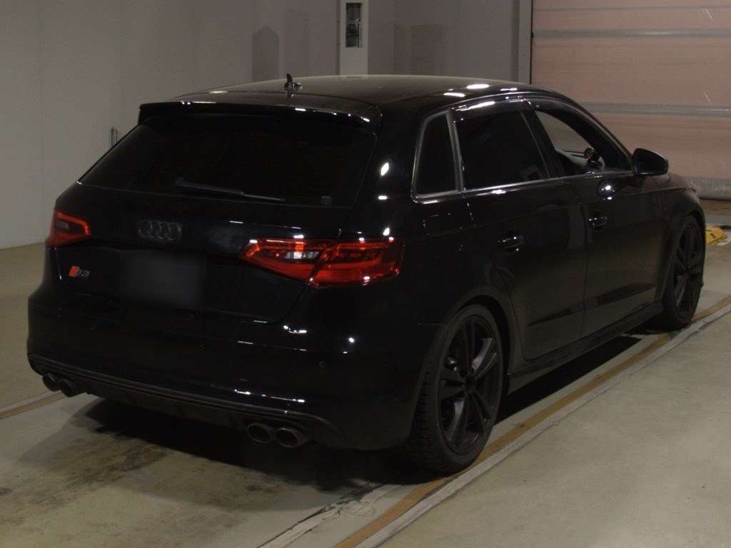 AUDI S3