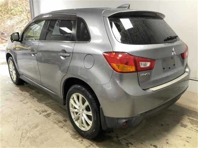 MITSUBISHI RVR