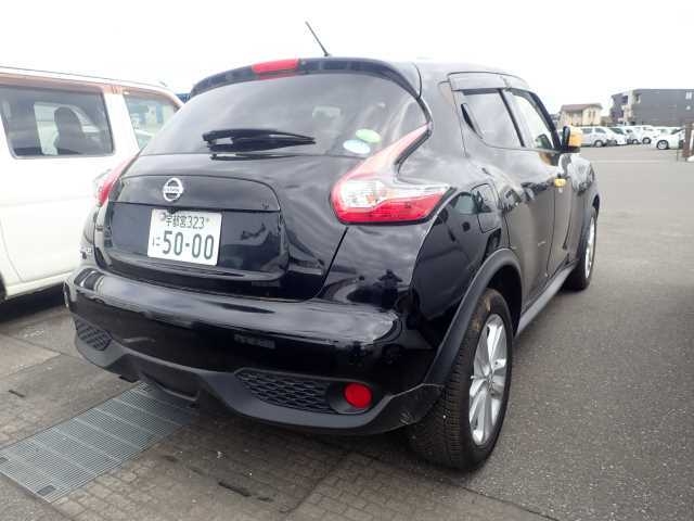 NISSAN JUKE