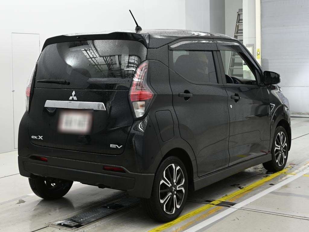 MITSUBISHI EK X EV