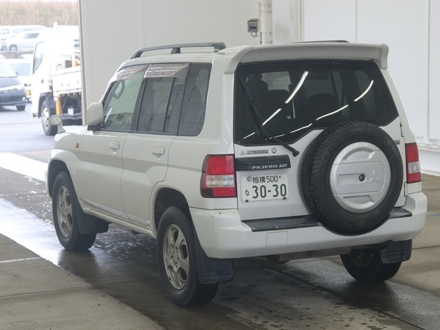 MITSUBISHI PAJERO IO