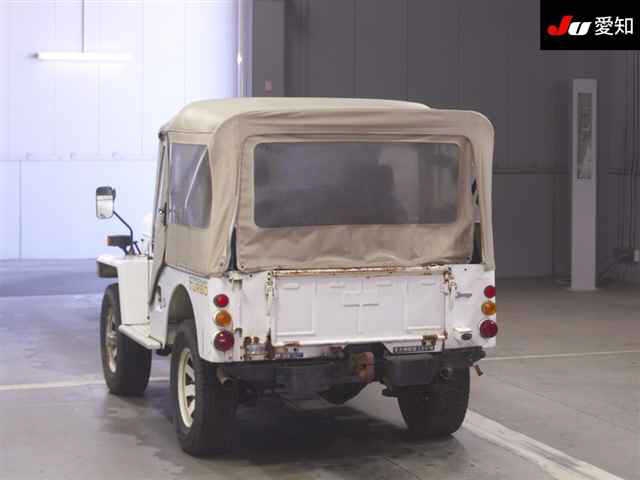 MITSUBISHI JEEP