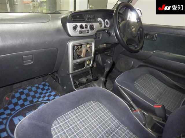 DAIHATSU MIRA GINO