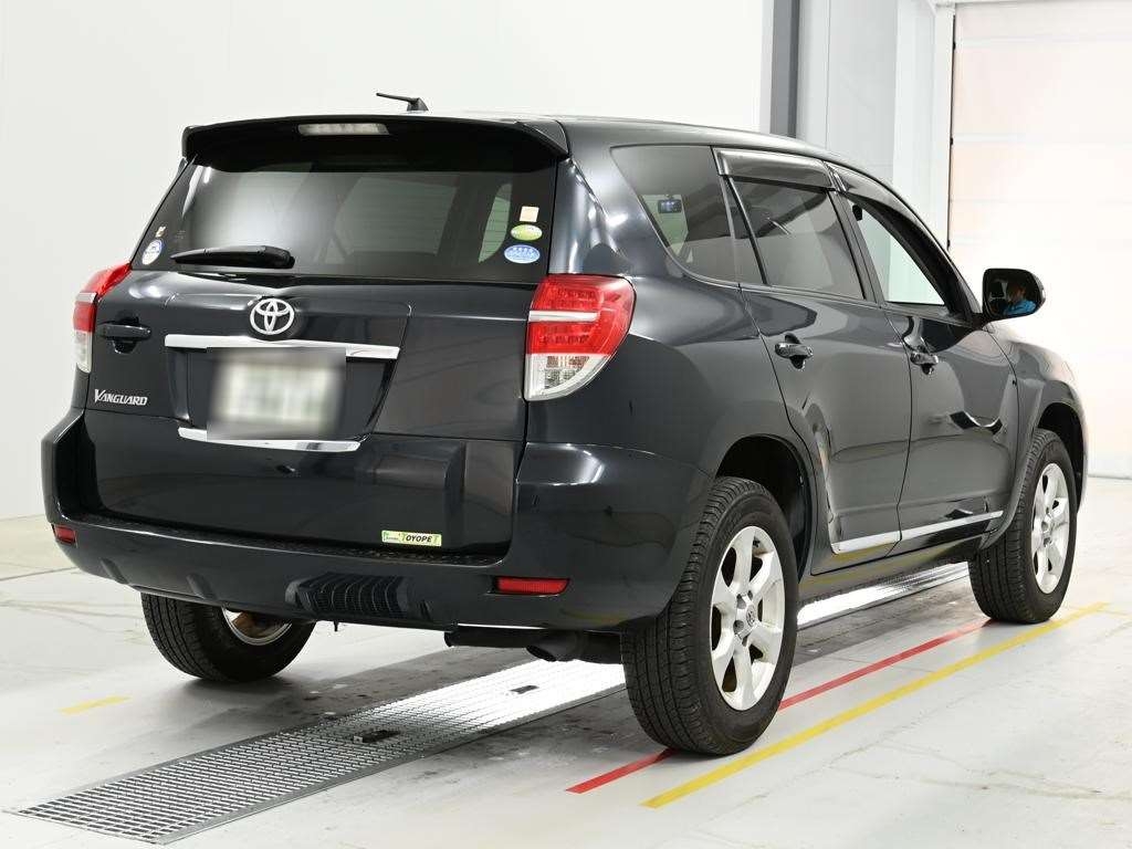 TOYOTA VANGUARD