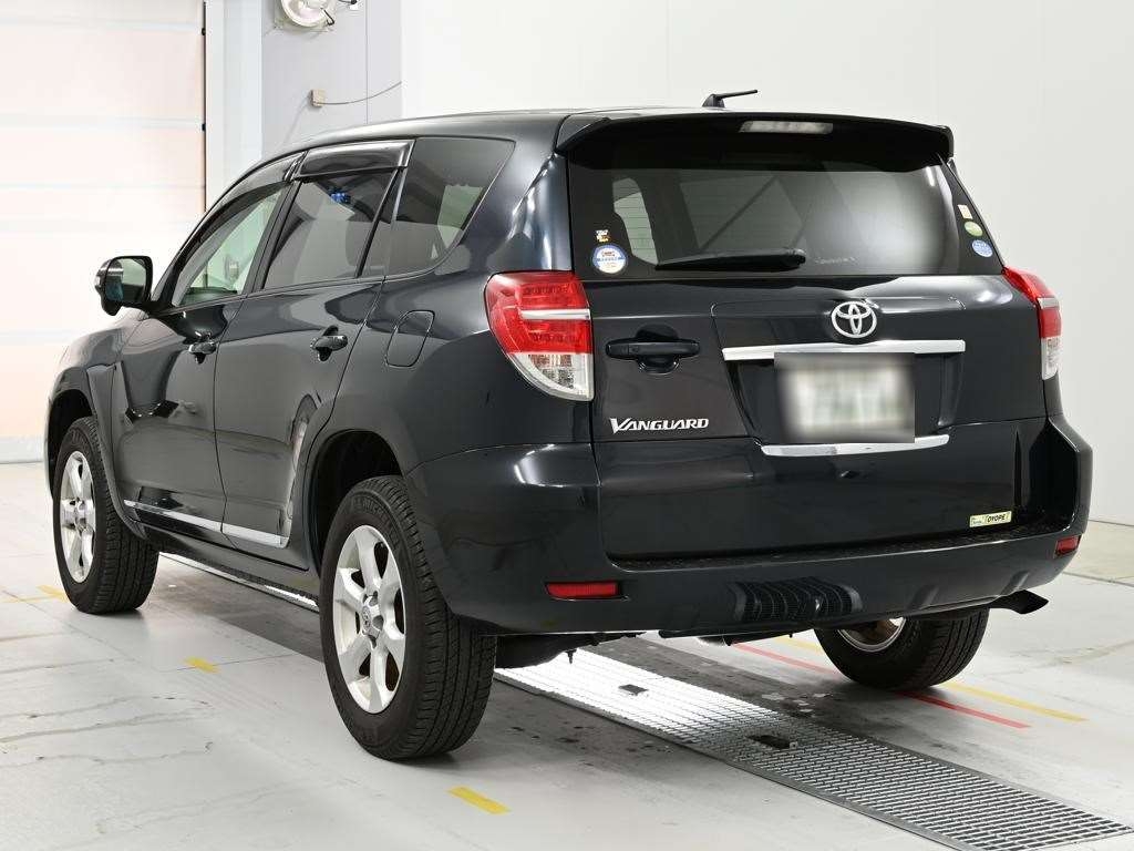 TOYOTA VANGUARD