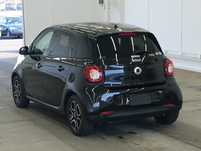 SMART FORFOUR