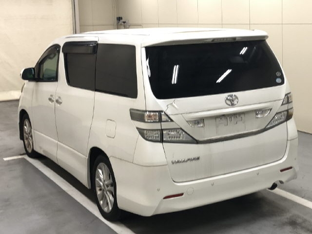 TOYOTA VELLFIRE