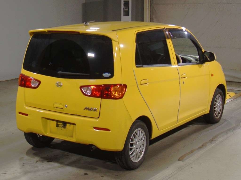 DAIHATSU MAX