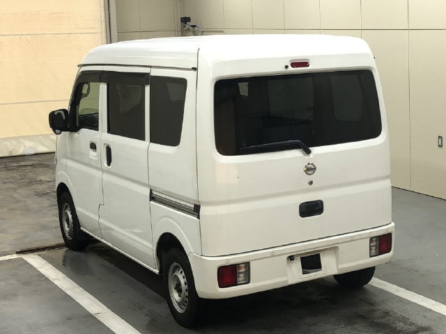 NISSAN NV100 CLIPPER