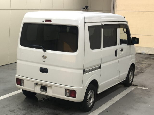 NISSAN NV100 CLIPPER