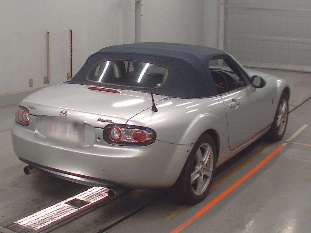 MAZDA ROADSTER