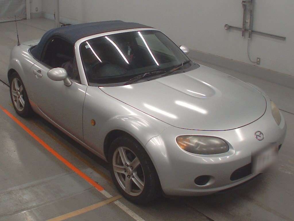 MAZDA ROADSTER