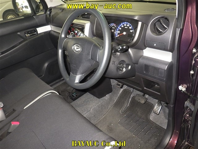 DAIHATSU MOVE CONTE
