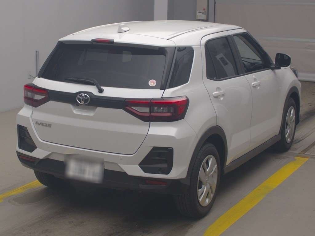 TOYOTA RAIZE
