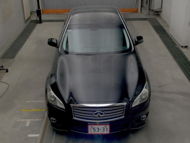 NISSAN FUGA