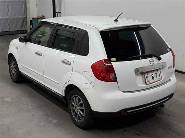 MAZDA VERISA