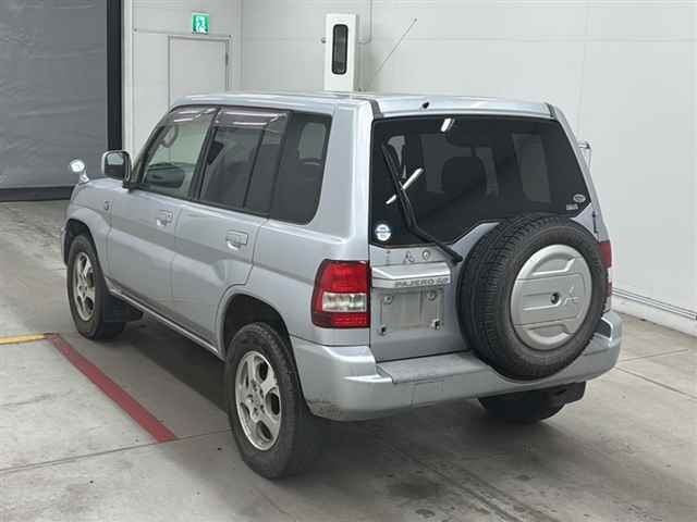 MITSUBISHI PAJERO IO